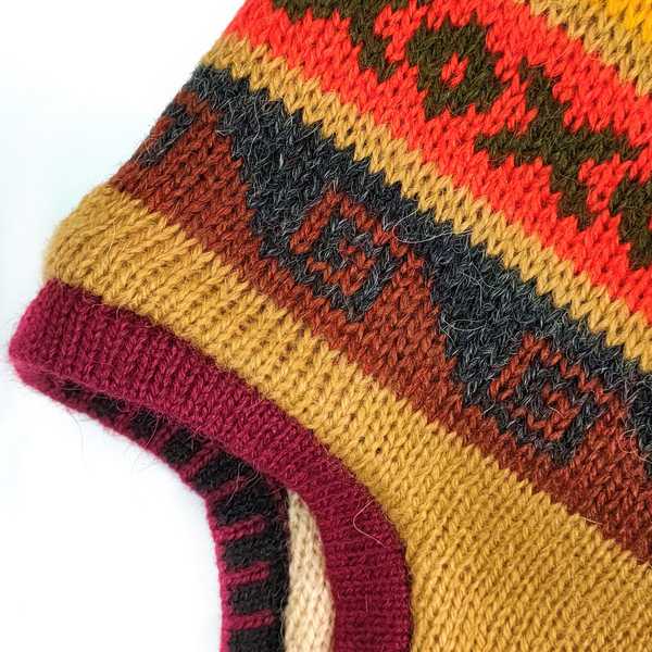 Bonnet Chullo Péruvien Réversible Tissé Main en Alpaga avec Motifs Ethniques - Inka Products