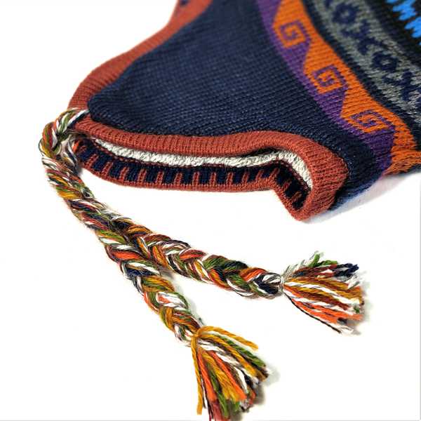 Bonnet Chullo Péruvien Réversible Tissé Main en Alpaga avec Motifs Ethniques - Inka Products