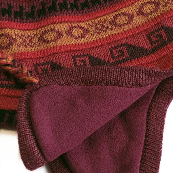 Bonnet Chullo Péruvien Alpaga Tissé Main en Alpaga avec Motifs Ethniques - Inka Products