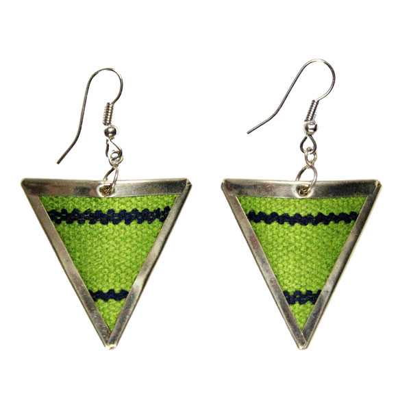 Boucles d'Oreilles Tissu Traditionnel Péruvien Triangle Vert Clair - Inka Products