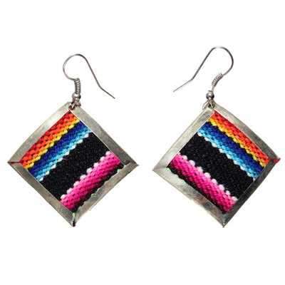 Boucles d'Oreilles Tissu Traditionnel Péruvien Losange Coloré Noir-Rose - Inka Products