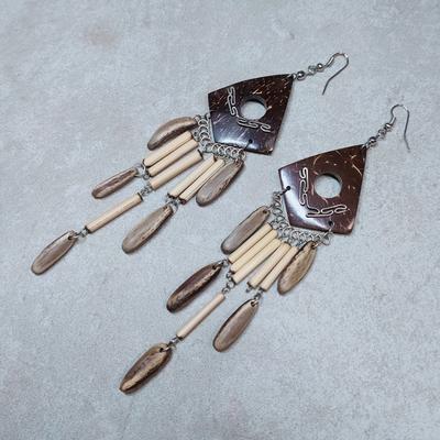 Aretes Peruanos Forma de Diamante Granos del Bosque y Coco - Inka Products