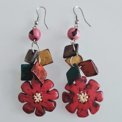 Aretes Peruanos Flor Geométrico de Coco - Inka Products