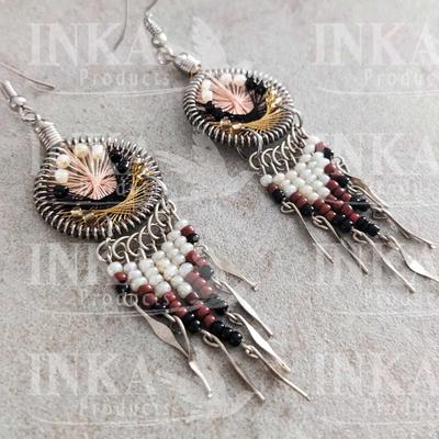 Pendientes Peruanos Atrapasueños Coral, Negro y Dorado - Inka Products