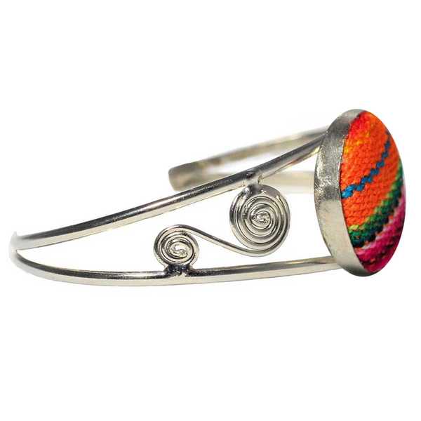 Bracelet en Métal Argenté Péruvien Tissu Traditionnel Orange Coloré - Inka Products
