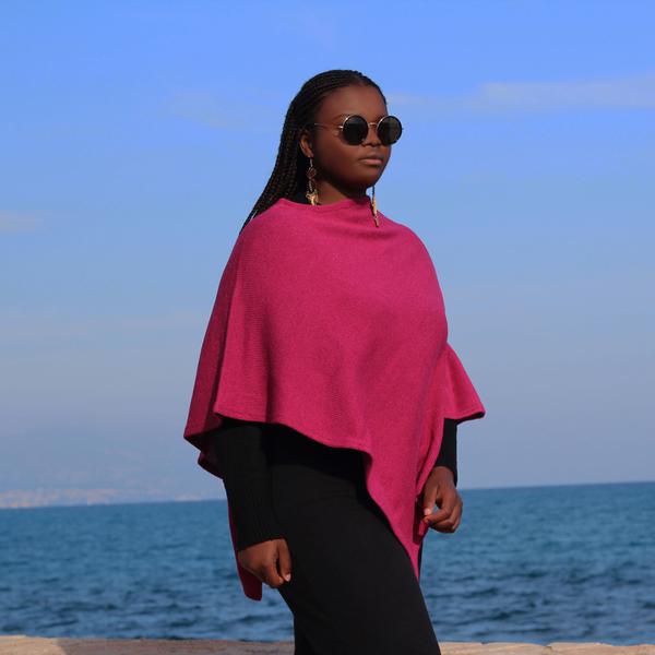 Poncho Femme Tricoté en Alpaga Carré - Inka Products