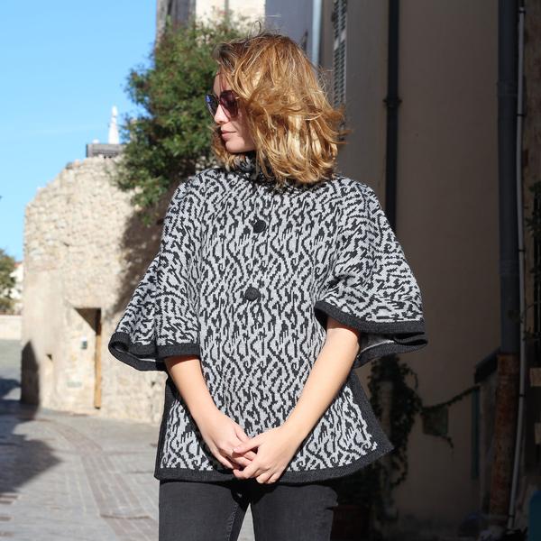 Cape Alpaga HAPPINA Motifs Ethniques Félin - Inka Products