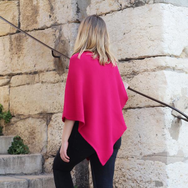 Poncho Femme Tricoté en 100% Alpaga Carré - Inka Products