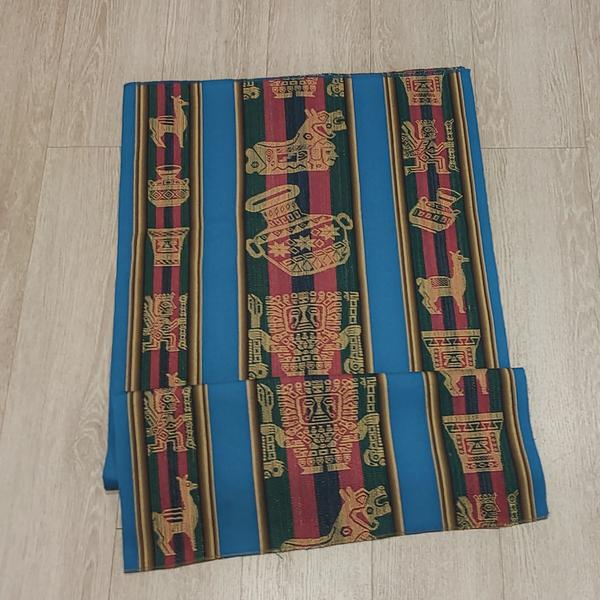 Tissu Traditionnel du Cusco Tissé Main Motifs Ethniques - Inka Products